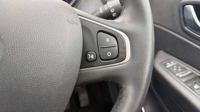 Renault Captur 0.9 TCE 90 Iconic 5dr Petrol Hatchback